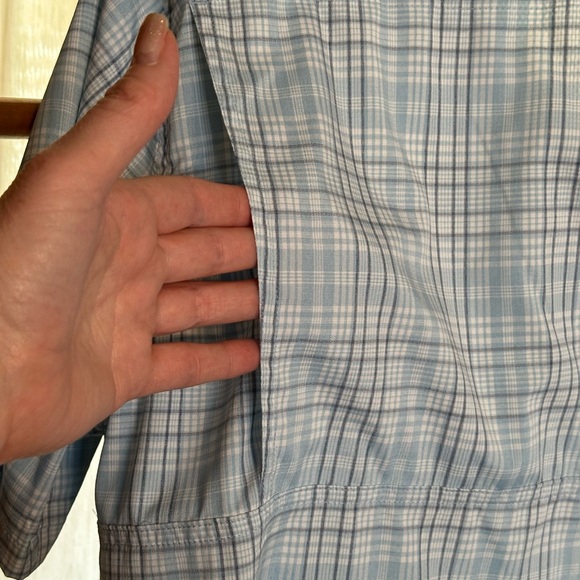 LL Bean Men’s Fishing Button Down Short Sleeve Shirt Vented Nylon Pockets Large - Picture 4 of 7